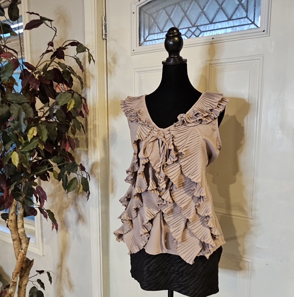 NWT Ark & Co. Mauve Sleeveless Ruffle Blouse Tie Front Pleated Top Size S